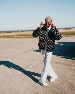 SPRAYGROUND® MONEYGRAM PUFFER JACKET (BLACK)