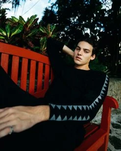 SPRAYGROUND® APPAREL+GEAR EMBOSSED SHARK CREW (BLACK)