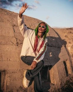 SPRAYGROUND® APPAREL+GEAR FIFTH AVENUE WINDBREAKER (BEIGE)