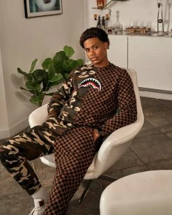 SPRAYGROUND® APPAREL+GEAR JUNGLE PARIS ITALIA CREW 21 SPRAYGROUND® APPAREL+GEAR JUNGLE PARIS ITALIA CREW