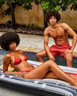 SPRAYGROUND® VENI VIDI VICI SHOTO SWIM TRUNKS SWIMWEAR