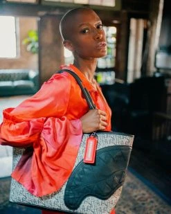 SPRAYGROUND® SG ALL DAY TOTE