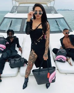 SPRAYGROUND® SHARKS IN CANDY TOTE 16 SPRAYGROUND® SHARKS IN CANDY TOTE