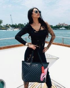 SPRAYGROUND® SHARKS IN CANDY TOTE 18 SPRAYGROUND® SHARKS IN CANDY TOTE