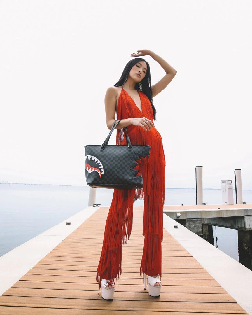 SPRAYGROUND® BAGS SHARK BITE SHARKS IN PARIS GRAY TOTE 8 SPRAYGROUND® BAGS SHARK BITE SHARKS IN PARIS GRAY TOTE