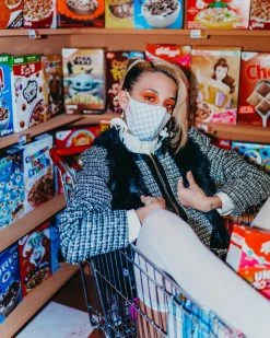 SPRAYGROUND® ROSE ALL DAY VEGAN LEATHER FACE MASK 14 SPRAYGROUND® ROSE ALL DAY VEGAN LEATHER FACE MASK