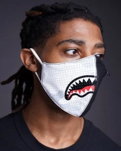 SPRAYGROUND® DAMAGE CONTROL STASH POCKET VEGAN LEATHER FACE MASK