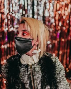 SPRAYGROUND® DAMAGE CONTROL STASH POCKET VEGAN LEATHER FACE MASK