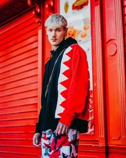 SPRAYGROUND® BIG BITE VERTICAL SHARK HOODY 13 SPRAYGROUND® BIG BITE VERTICAL SHARK HOODY