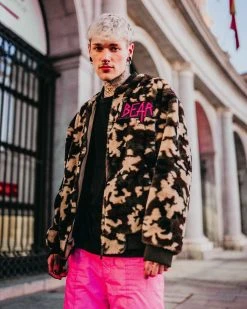 SPRAYGROUND® CAMO BEAR BOMBER FLEECE JACKET APPAREL+GEAR 11 SPRAYGROUND® CAMO BEAR BOMBER FLEECE JACKET APPAREL+GEAR