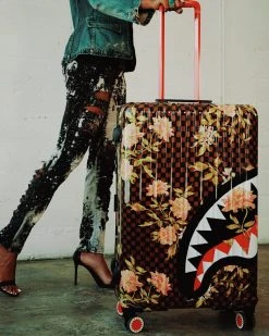 SPRAYGROUND® SHARKFLOWER 29.5” FULL-SIZE SHARKNAUTICS LUGGAGE FULL-SIZE LUGGAGE