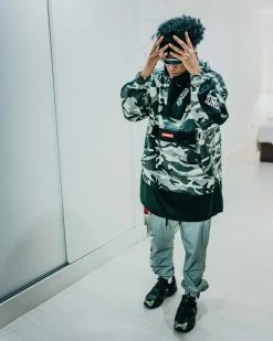 SPRAYGROUND® NIGHT CAMO PULLOVER ANORAK JACKET APPAREL+GEAR