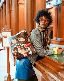 SPRAYGROUND® BAGS SHARKFLOWER TOTE